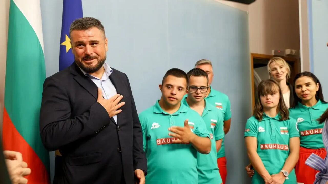 Слав Петков